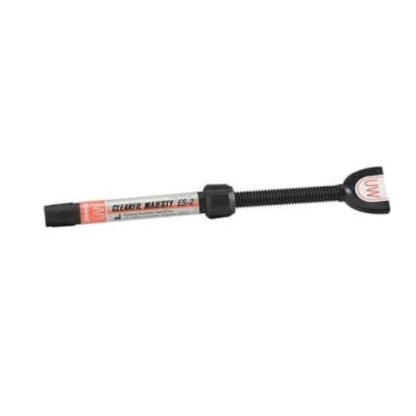 CLEARFIL MAJESTY ES2 Universal UW jer 3.6 g Kuraray